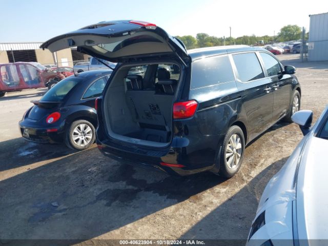 KNDMB5C16F6048475 KIA SEDONA LX