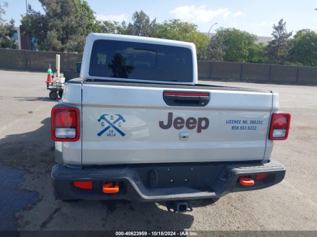 1C6JJTEG8NL152811 Jeep Gladiator Mojave 4x4