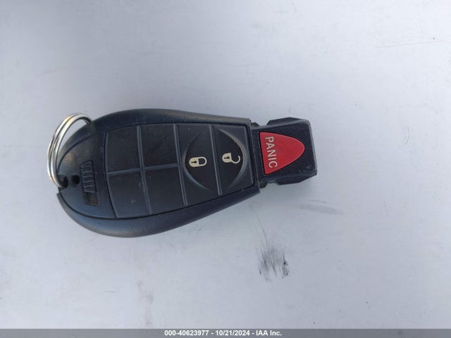 1C4PJLAB3FW579052 Jeep Cherokee Sport
