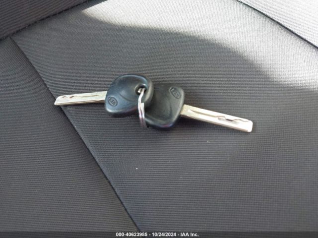 KNDJN2A2XF7200093 KIA Soul !