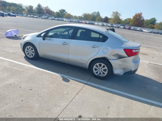 KIA RIO LX 2014 KNADM4A35E6419579 Image 3