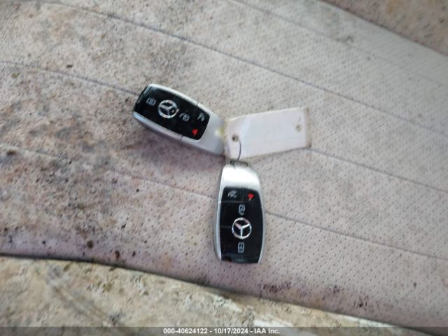 WDDZF4JB5HA139484 Mercedes-Benz E 300