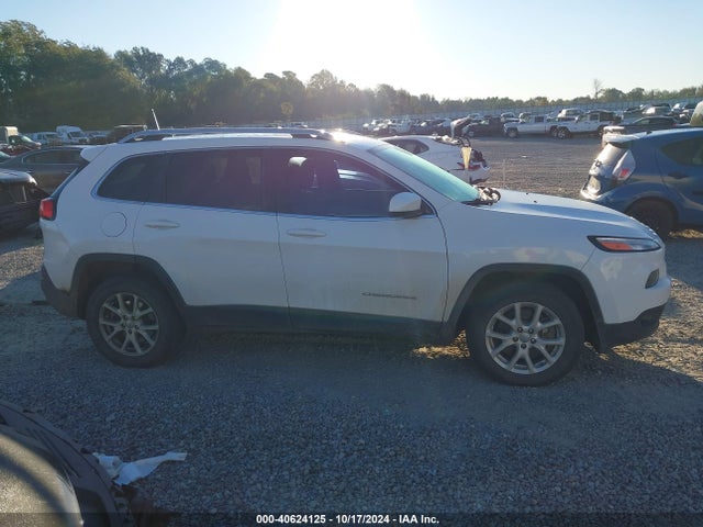 Jeep Cherokee Latitude 2016 1C4PJMCB4GW153018 Image 13