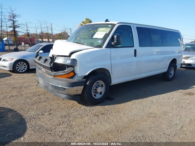 Chevrolet Express 3500 Lt 2017 1GAZGPFG6H1123039 Image 2