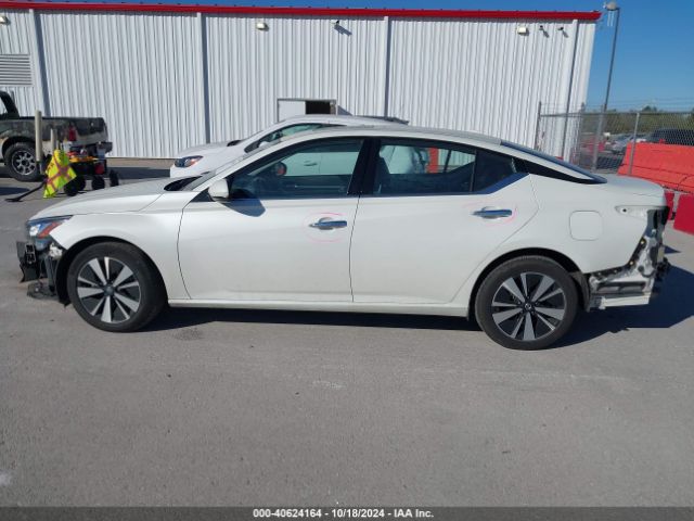 1N4BL4DW2LC259359 Nissan Altima Sv Intelligent Awd