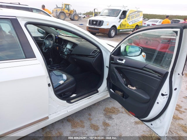 KNALN4D71G5199017 KIA Cadenza Limited