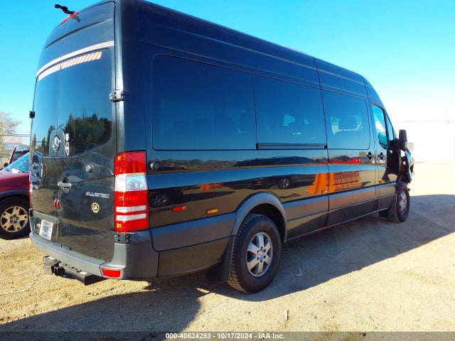 WDZPE8DCXE5847590 Mercedes-Benz Sprinter 2500 High  Roof