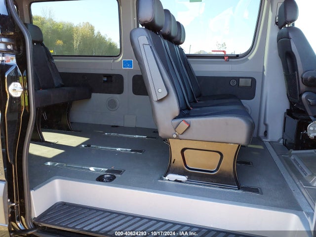 WDZPE8DCXE5847590 Mercedes-Benz Sprinter 2500 High  Roof