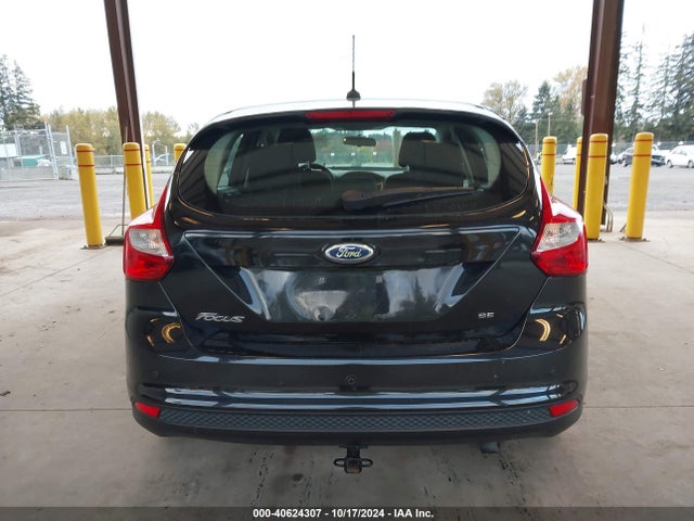 Ford FOCUS SE 2014 1FADP3K23EL296298 Image 17