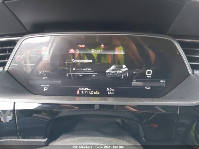 WA1AAAGE5NB005046 Audi E-tron Premium Quattro