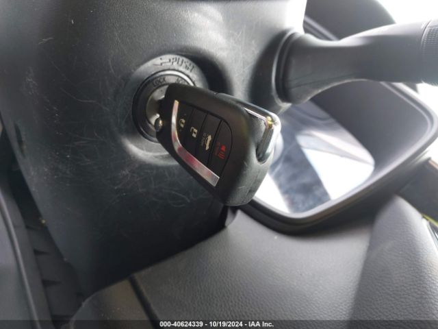 JTDEPMAE3N3013334 Toyota COROLLA LE