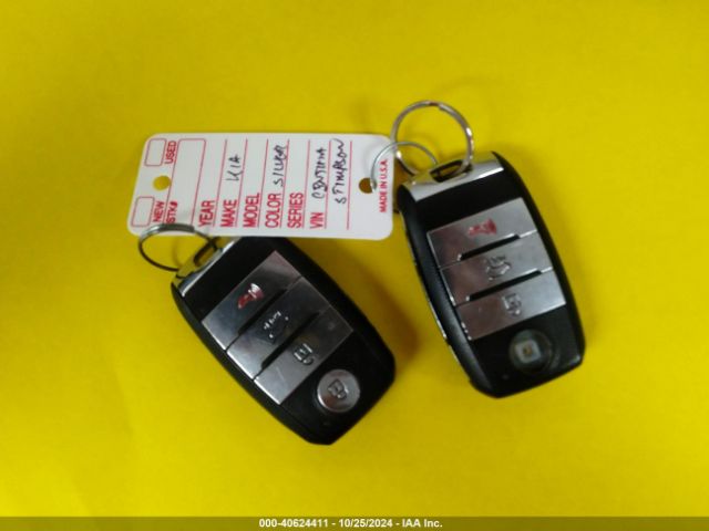 5XYKUDA75FG568960 KIA Sorento Ex V6