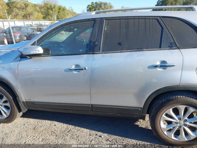 5XYKUDA75FG568960 KIA Sorento Ex V6