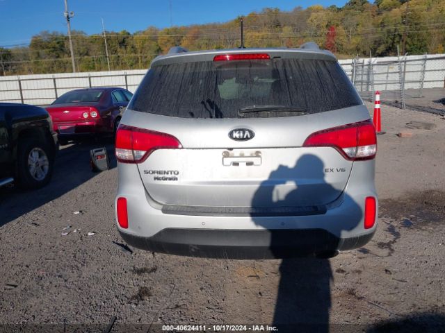 5XYKUDA75FG568960 KIA Sorento Ex V6