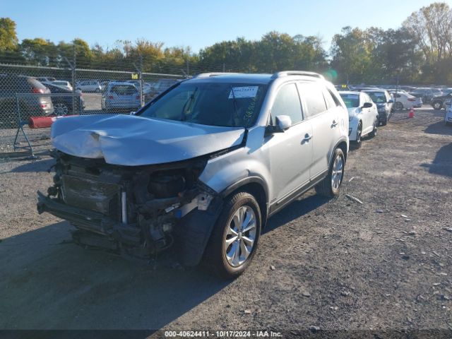 5XYKUDA75FG568960 KIA Sorento Ex V6