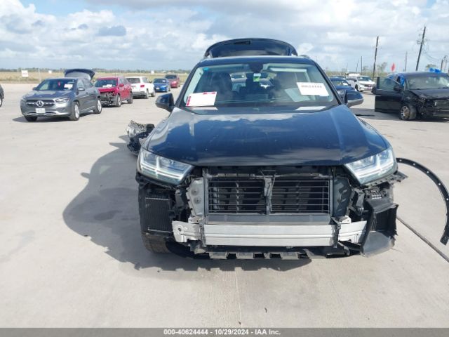 WA1LAAF71KD014015 Audi Q7 55 Premium/55 Se Premium