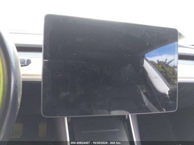 5YJ3E1EA9JF172973 Tesla Model 3 Long Range/mid Range