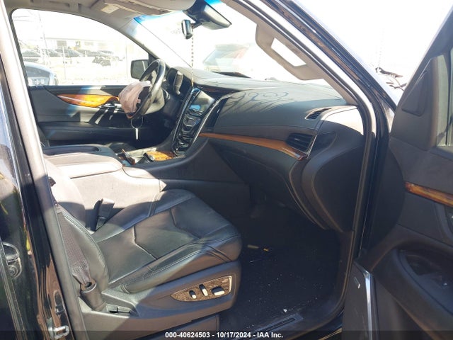 2015 CADILLAC ESCALADE ESV 1GYS4HKJ9FR273261 Photo 4