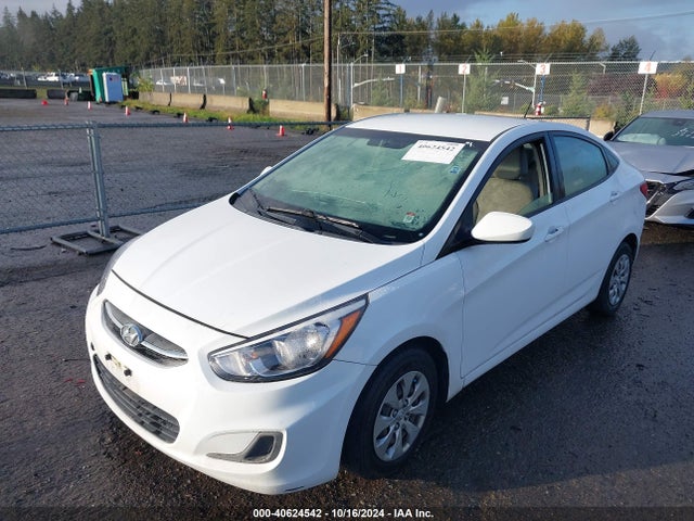 Hyundai ACCENT SE 2017 KMHCT4AE4HU200241 Image 2