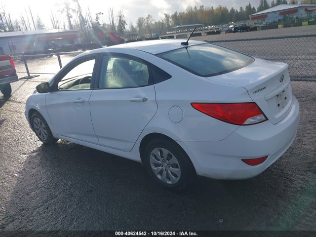Hyundai ACCENT SE 2017 KMHCT4AE4HU200241 Image 3