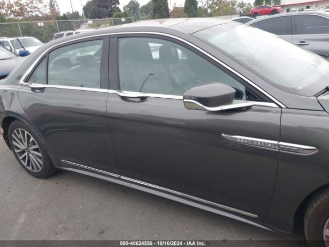 1LN6L9SP1H5609284 Lincoln Continental Select