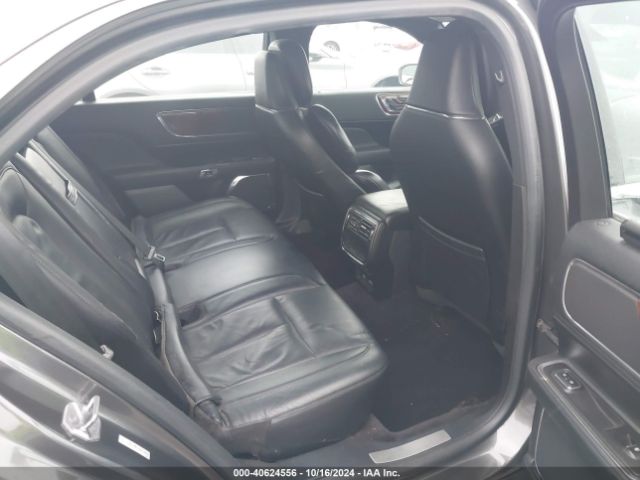 1LN6L9SP1H5609284 Lincoln Continental Select