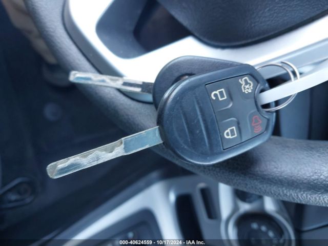 3FADP4BJ5HM163896 Ford FIESTA SE