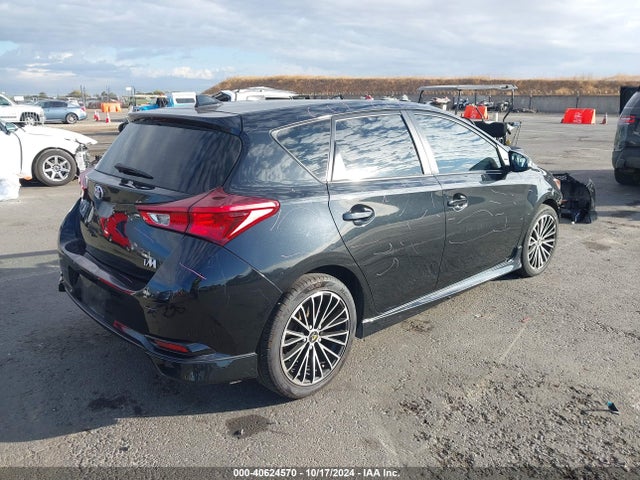 JTNKARJE1JJ564963 Toyota COROLLA IM
