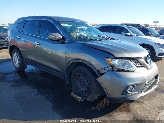 Nissan ROGUE S 2015 KNMAT2MT7FP542305 Image 1