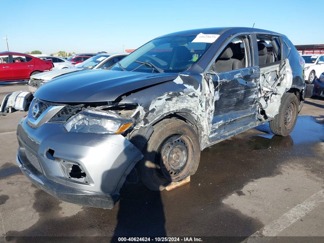 Nissan ROGUE S 2015 KNMAT2MT7FP542305 Image 2