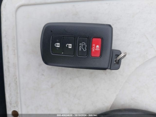 JTMJJREV3JD204733 Toyota Rav4 Hybrid Se
