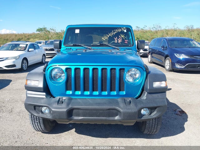 1C4HJXDG5KW613313 Jeep Wrangler Unlimited Sport S 4x4