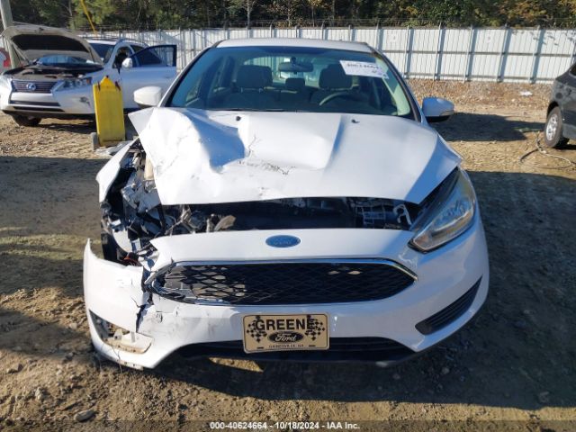1FADP3F29HL336818 Ford FOCUS SE