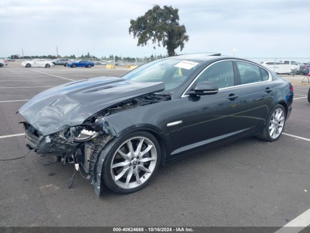 2013 JAGUAR XF SAJWA0HE5DMS79484 Photo 1