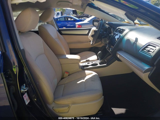 Subaru Outback 2.5i Premium 2018 4S4BSACC1J3374613 Image 5