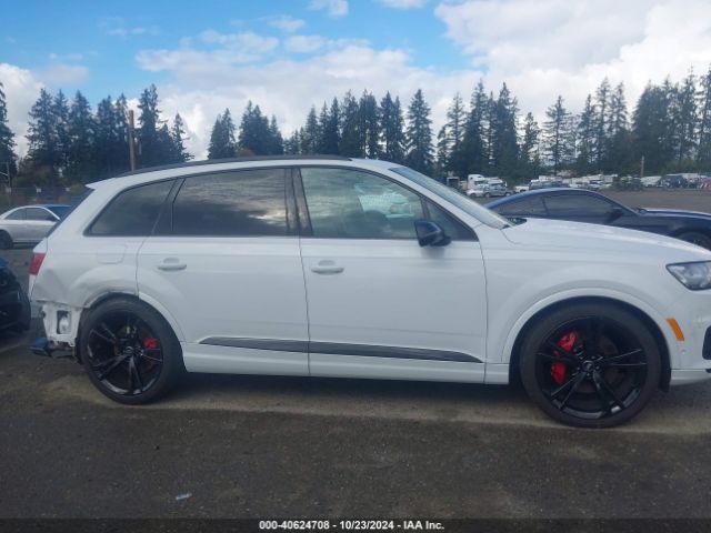 WA1VAAF71KD033365 Audi Q7 55 Premium