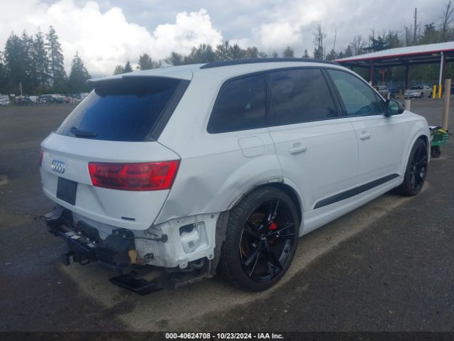 WA1VAAF71KD033365 Audi Q7 55 Premium
