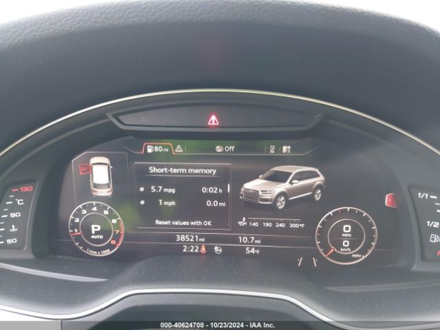 WA1VAAF71KD033365 Audi Q7 55 Premium