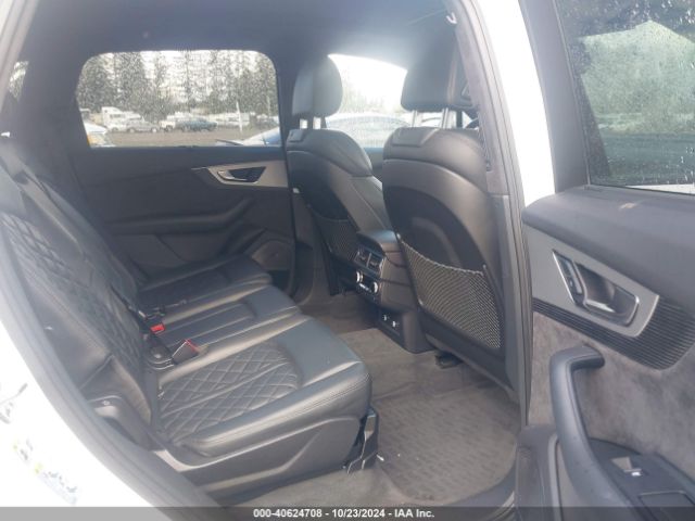 WA1VAAF71KD033365 Audi Q7 55 Premium