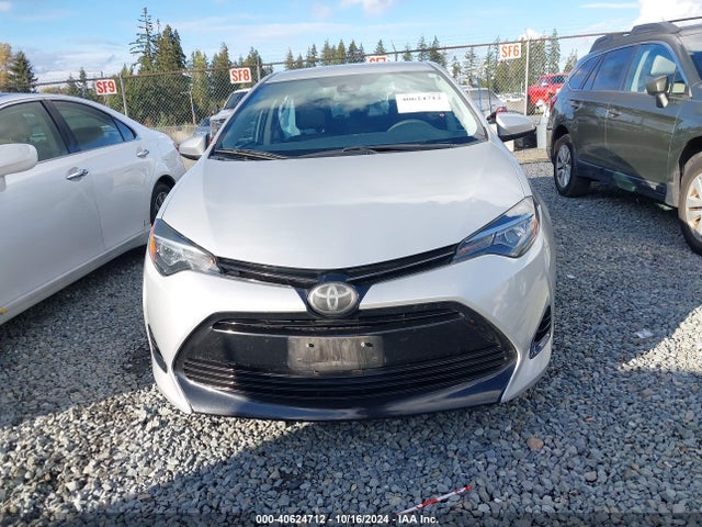 Toyota COROLLA LE 2018 5YFBURHE7JP755929 Image 12