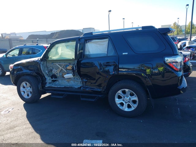Toyota 4runner Sr5 Premium 2021 JTEFU5JRXM5245630 Image 15