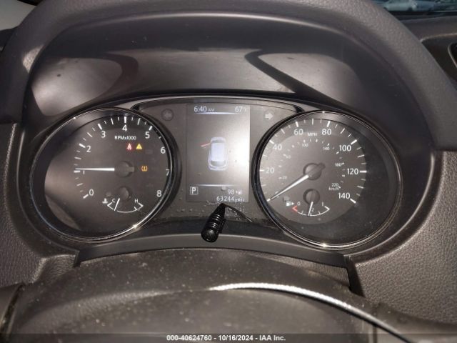 JN1BJ1CR7JW263593 Nissan Rogue Sport S