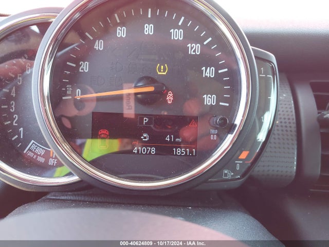 2020 MINI COOPER HARDTOP WMWXU7C04L2L56111 Photo 6