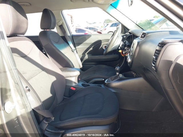 KIA Soul 2015 KNDJN2A23F7232092 Image 5