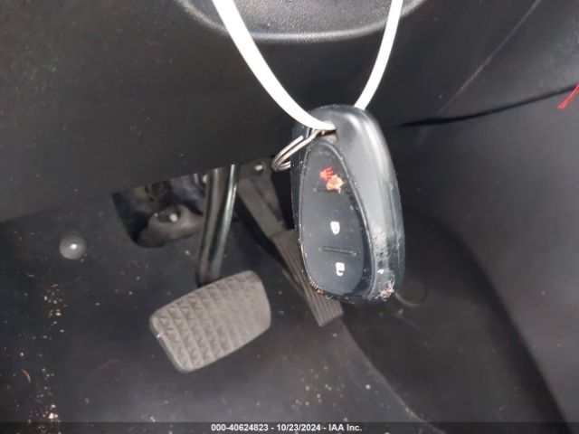 2GNAXKEV1M6147755 Chevrolet Equinox Fwd Lt