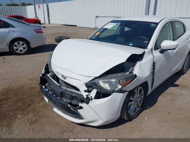 3MYDLBZV2GY141947 Scion IA