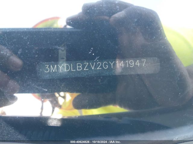 3MYDLBZV2GY141947 Scion IA