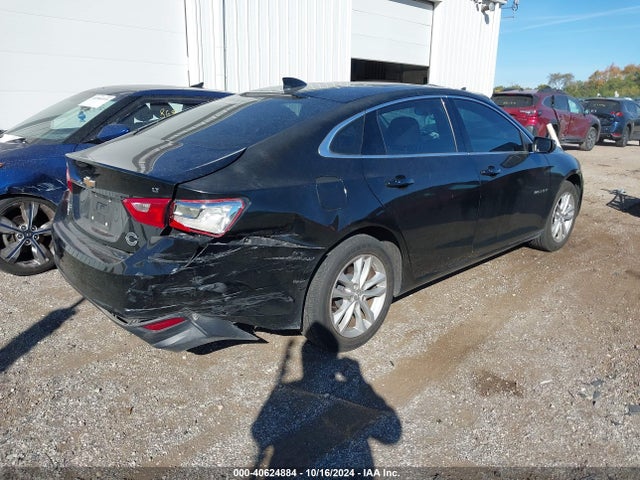 1G1ZD5ST7JF131322 Chevrolet MALIBU LT