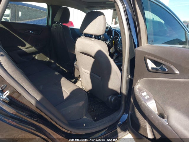 1G1ZD5ST7JF131322 Chevrolet MALIBU LT