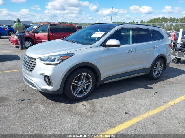Hyundai Santa Fe Limited Ultimate 2017 KM8SR4HF6HU216871 Image 2